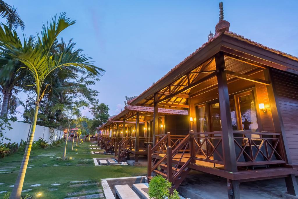 The Bridge Huts Hotel Lembongan Buitenkant foto